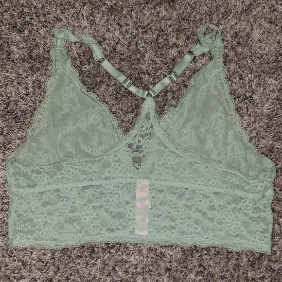 Victoria's Secret| Sheer Lace Bralette - Picture 4 of 4